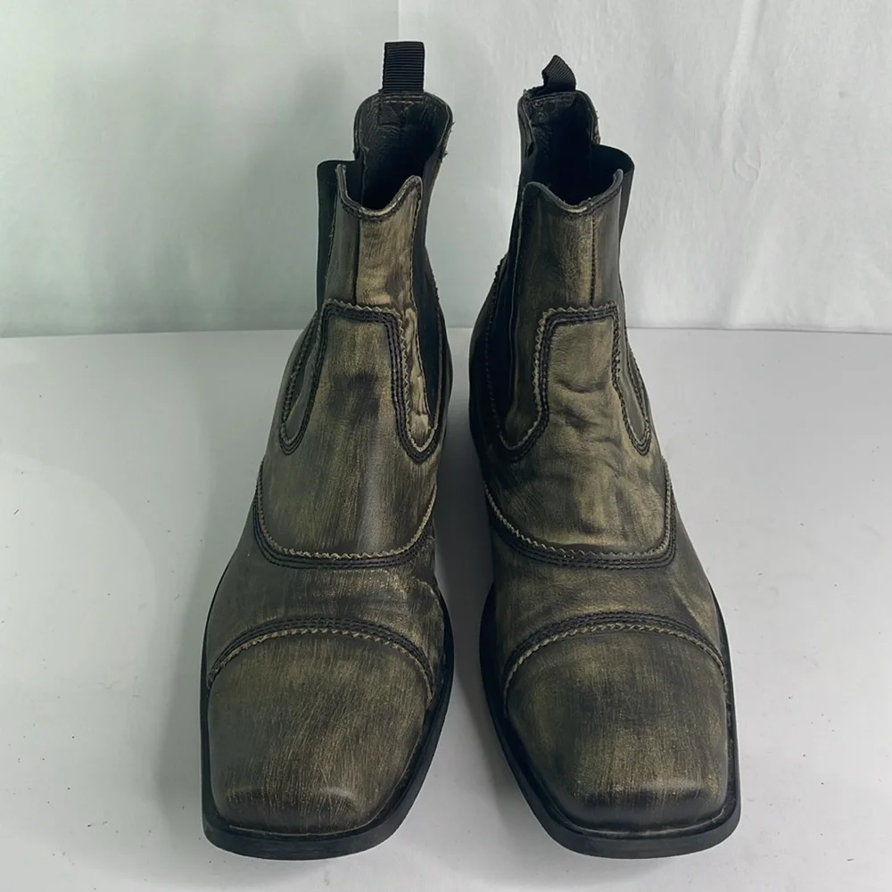 Bronx pull on Chelsea boot